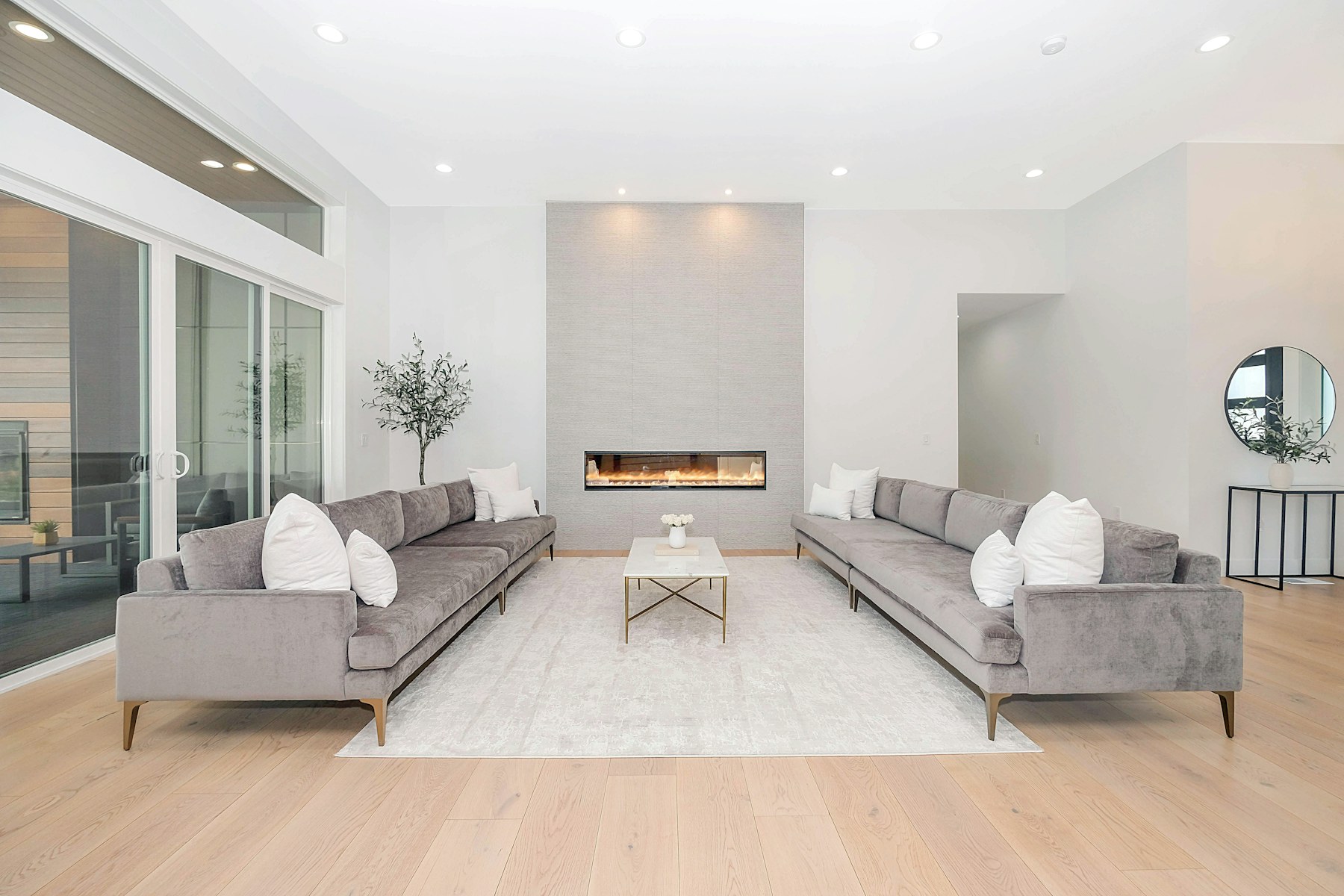 Carpentry Works contractor service in Delhi NCR